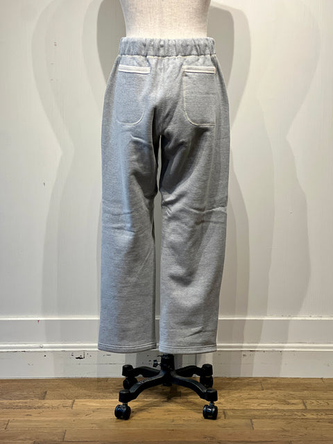 SWEAT PANTS