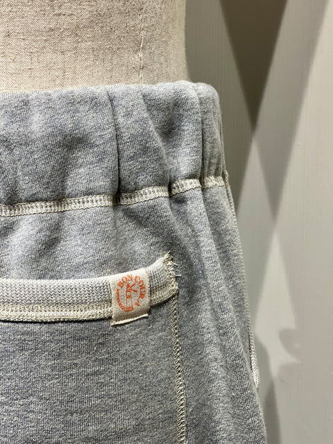 SWEAT PANTS