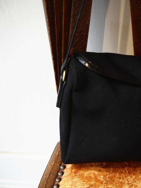 SATCHEL