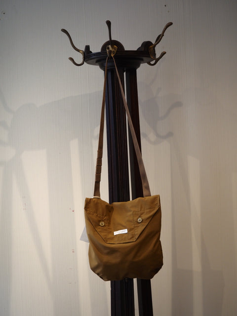 Shourder Pouch