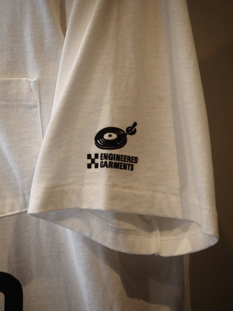 Short-sleeved V-neck sweatshirt