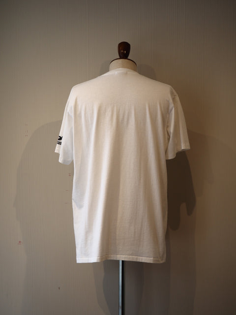 Short-sleeved V-neck sweatshirt